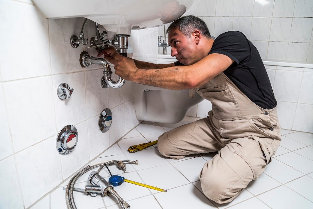 Find The Right Plumber By Asking 5 Simple Questions | Eclectic Evelyn